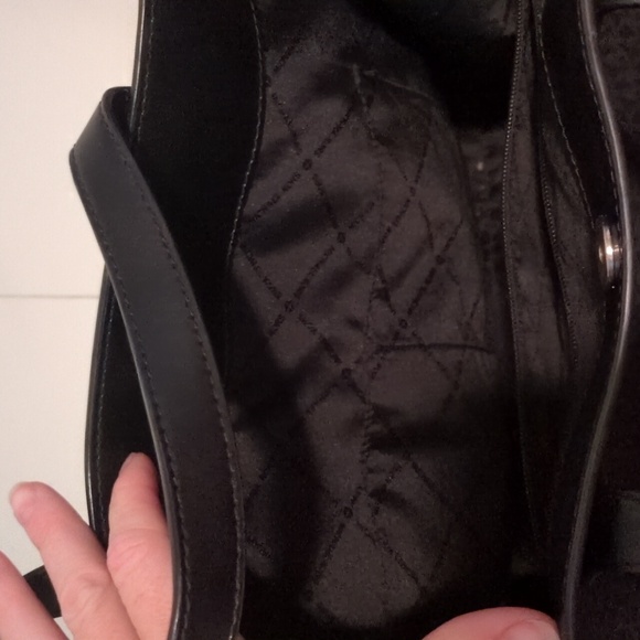 Michael kors XL Black travel/ business tote - Picture 5 of 7